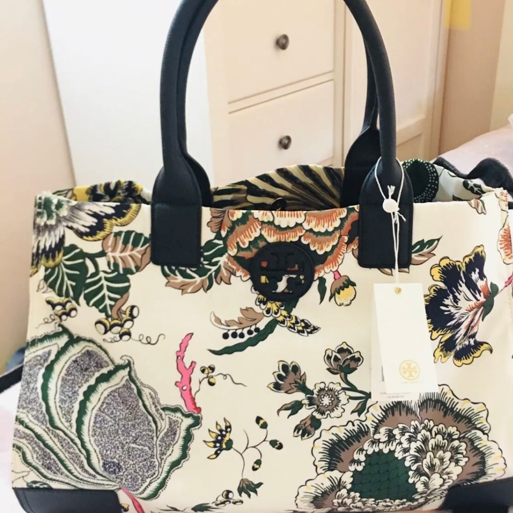 Tory Burch OS Tote New with Tags